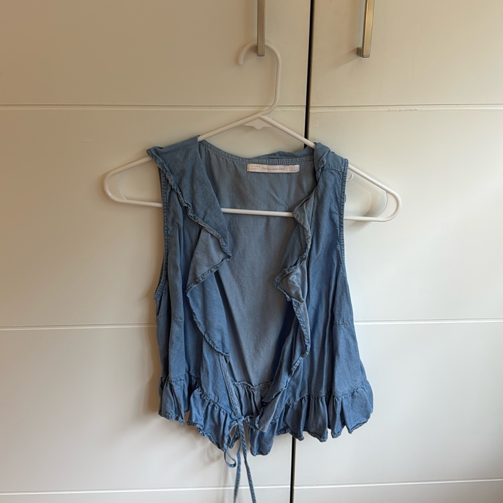 Zara denim blue vest blouse shirt size M